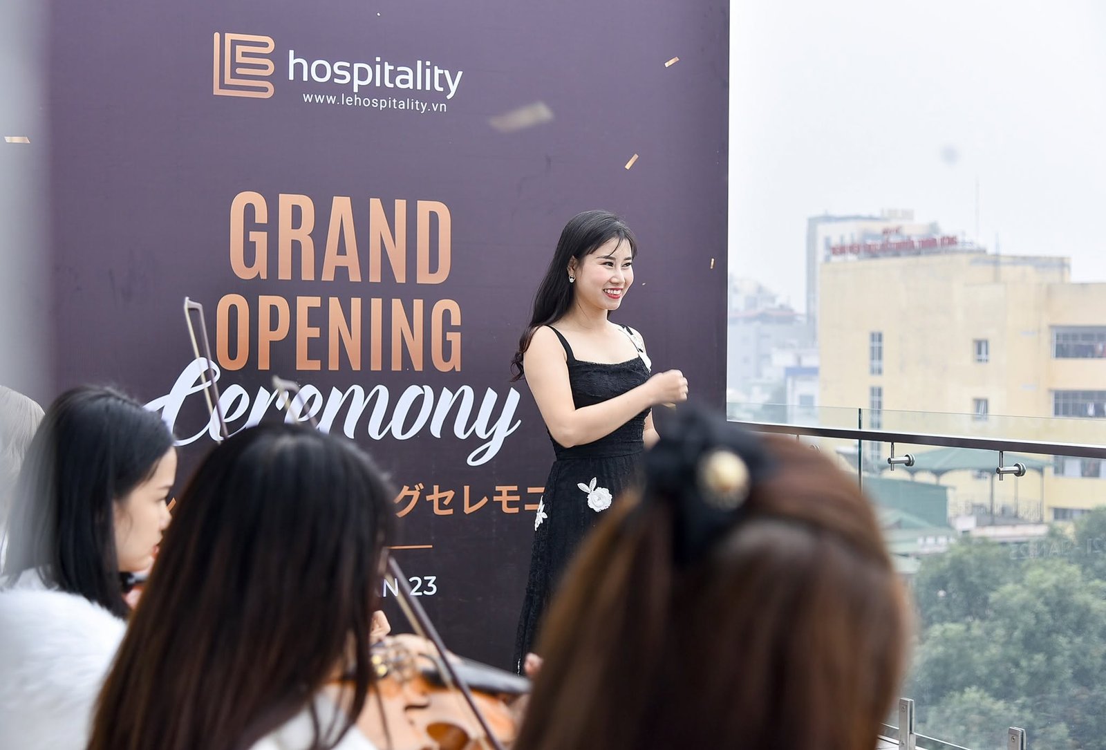 Backdrop lễ khai trương song ngữ Việt và Nhật