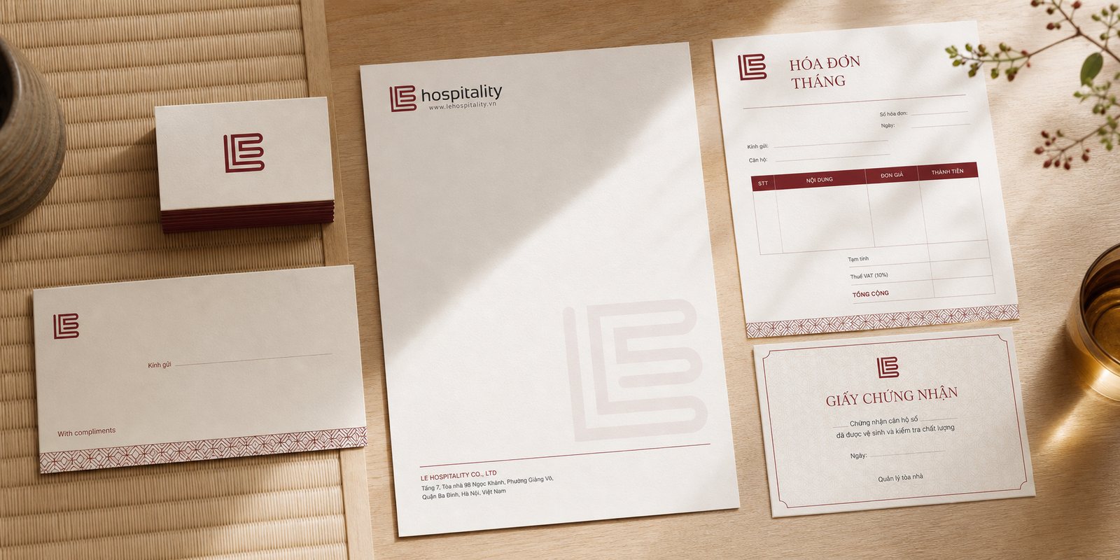 Bộ ấn phẩm văn phòng LE Hospitality: danh thiếp, hóa đơn, giấy tiêu đề và mẫu email