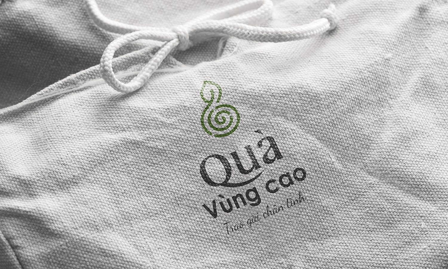 Túi canvas Logo Quà vùng cao in trên túi canvas màu tự nhiên